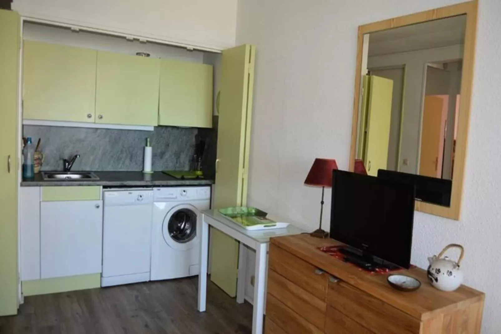 Résidence Les Nefs Des Sables-Buitenkant zomer