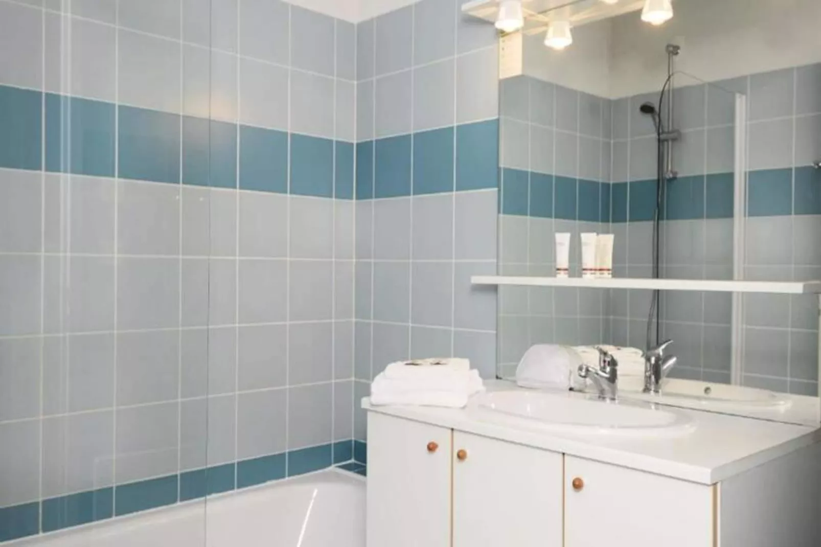 Résidence Odalys Le Hameau du Lac ***-Image-tags.