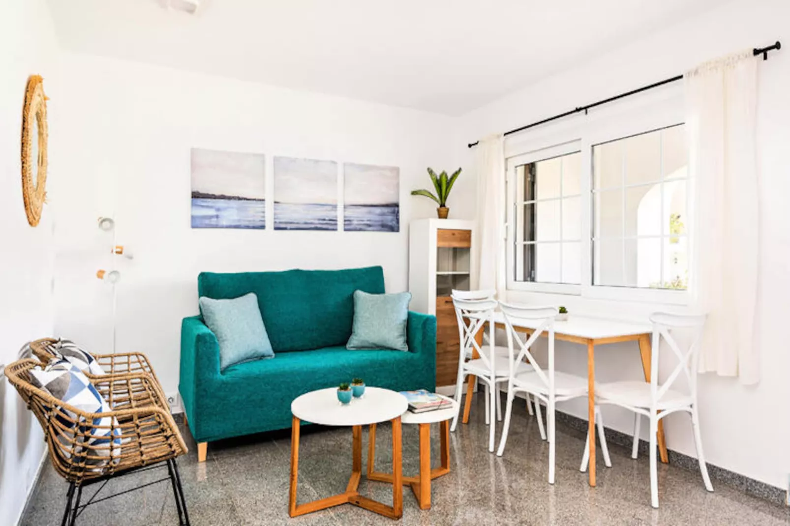 Appartements à Son Bou-Image-tags.