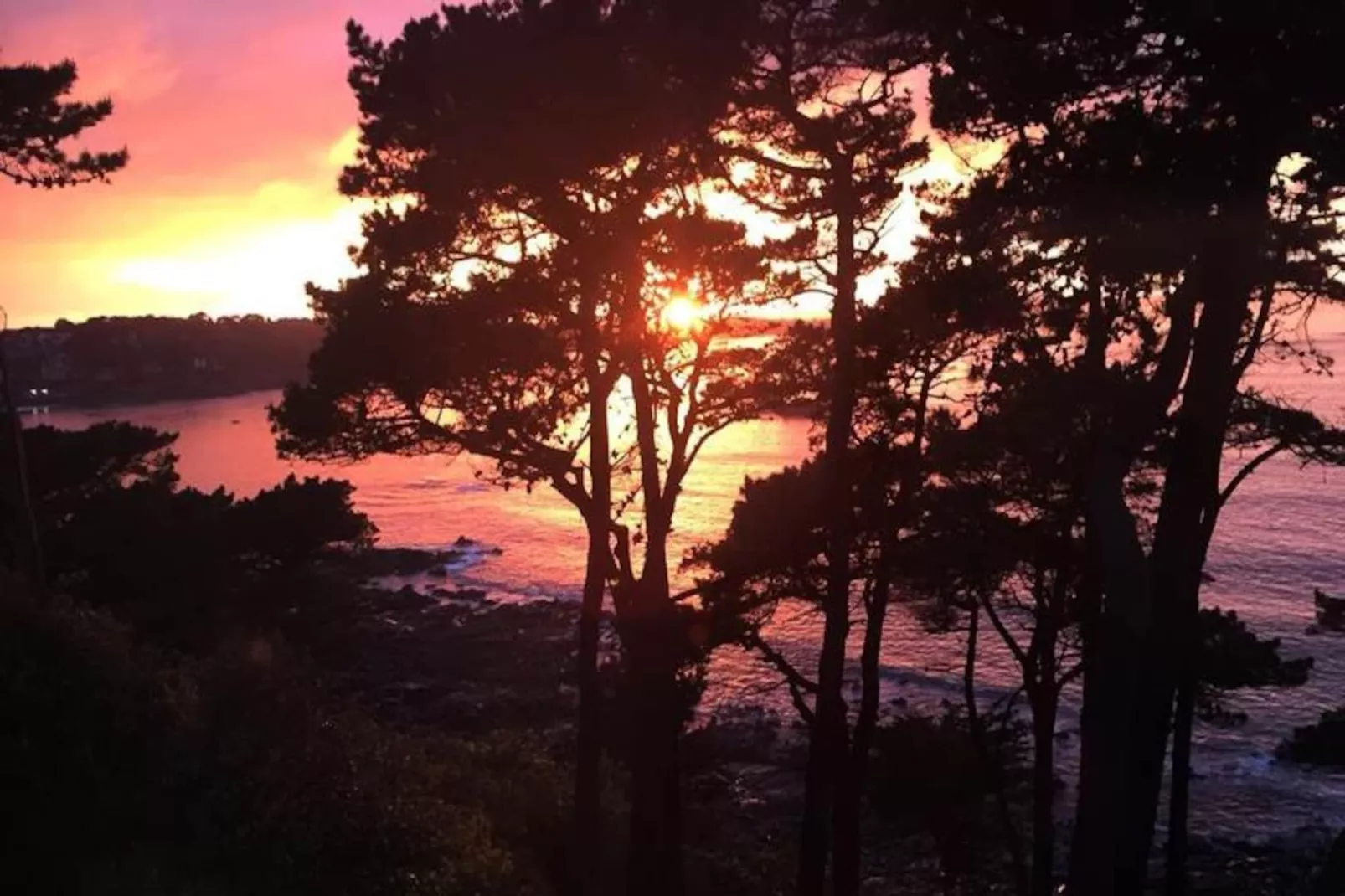 Maison à Perros-Guirec-Image-tags.