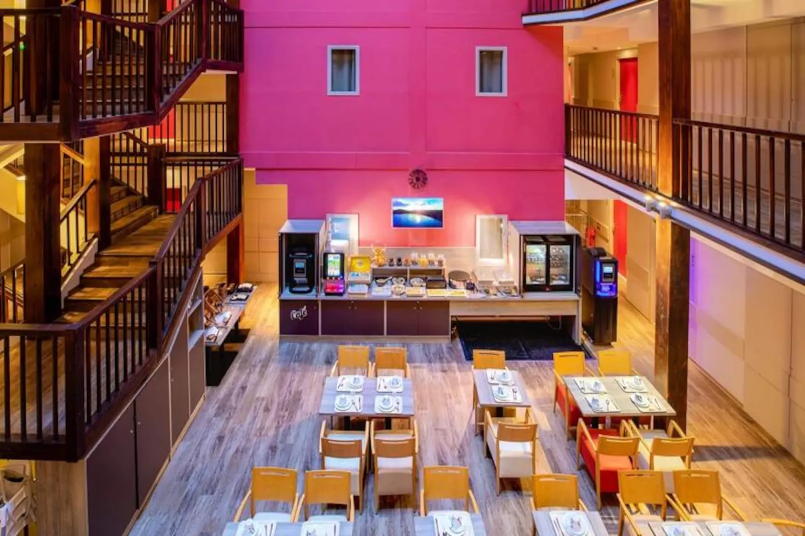 SOWELL RÉSIDENCES New Chastillon****-Image-tags.