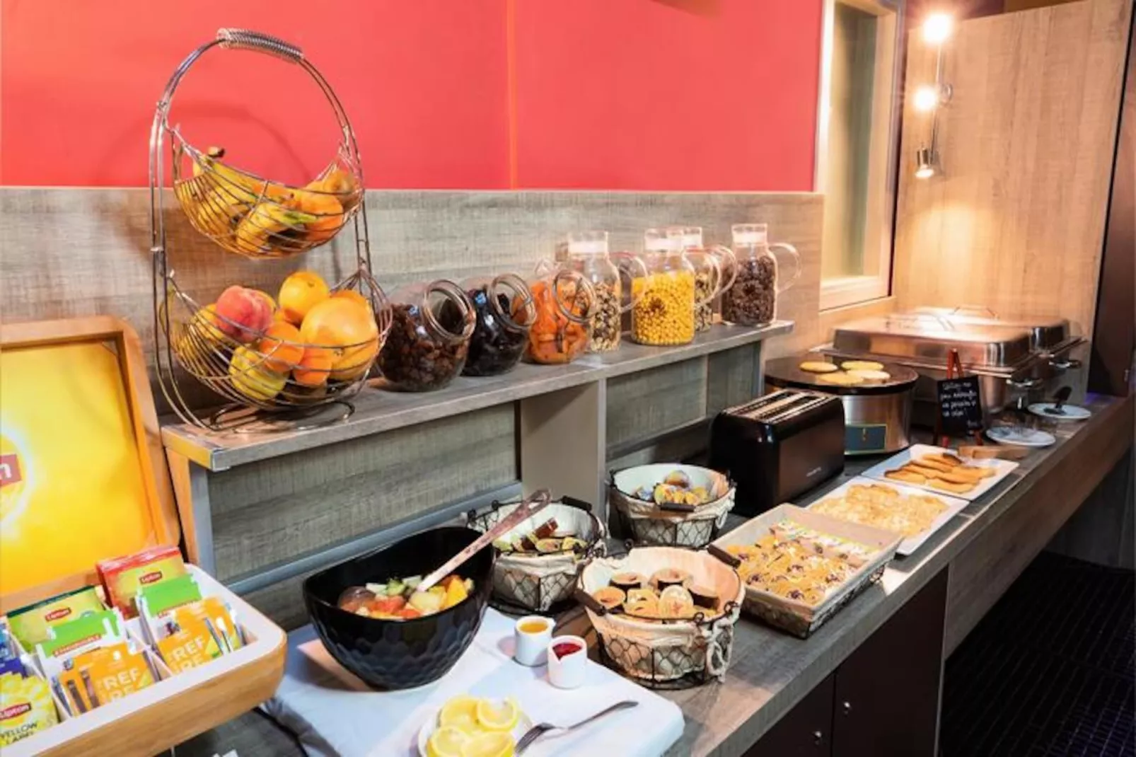 SOWELL RÉSIDENCES New Chastillon****-Image-tags.