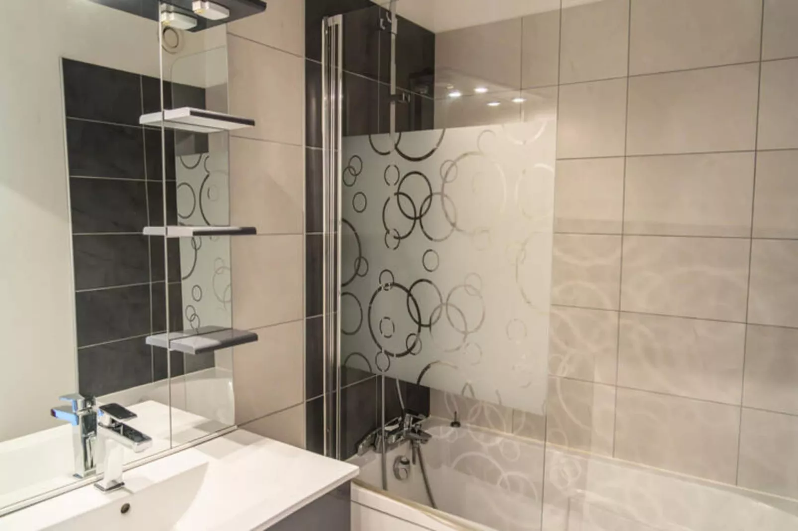 Résidence Le Belvedere - Badkamer