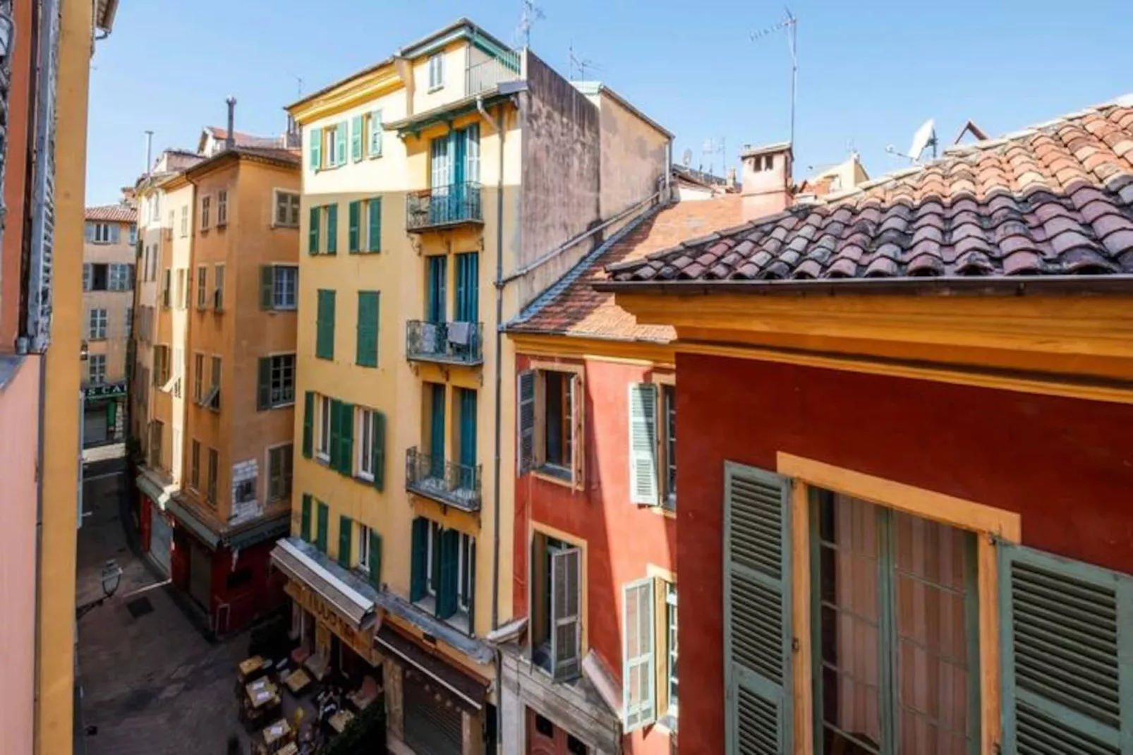 06a3 - Bel Appartement Au Cœur Du Vieux Nice-Image-tags.