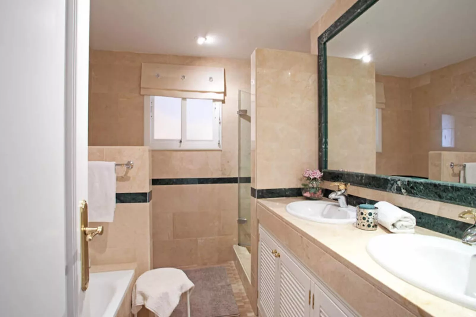 Appartements à Marbella-Image-tags.