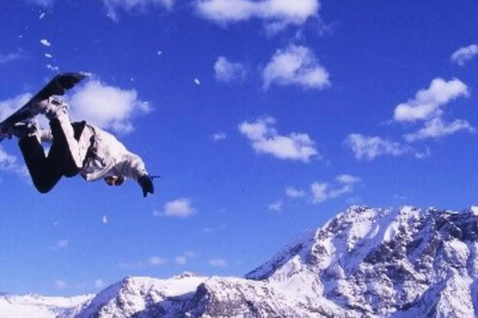 Résidence Rond-point-pistes I-Image-tags.