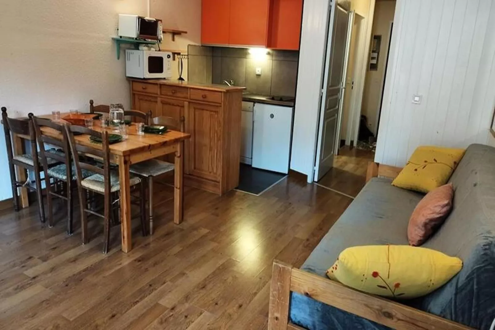 Résidence Rond-point-pistes I-Eetkamer