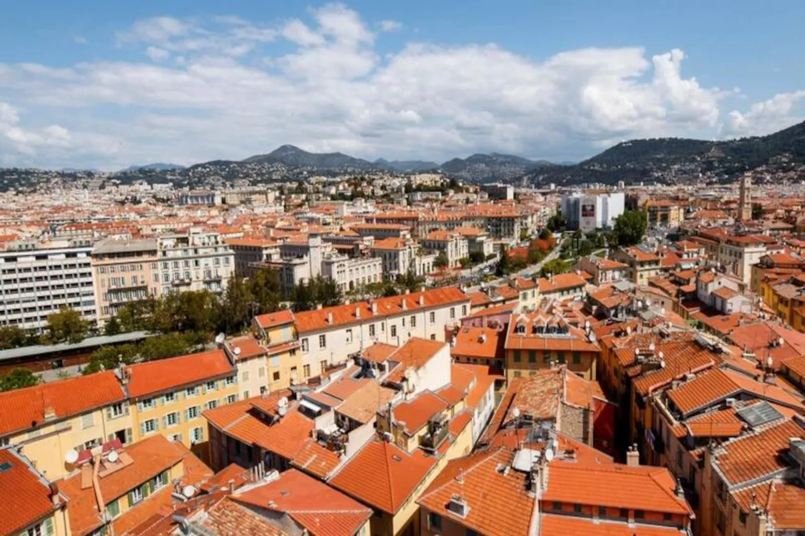 06a2 - Cœur Du Vieux Nice: Bel Appartement Rénové-Image-tags.