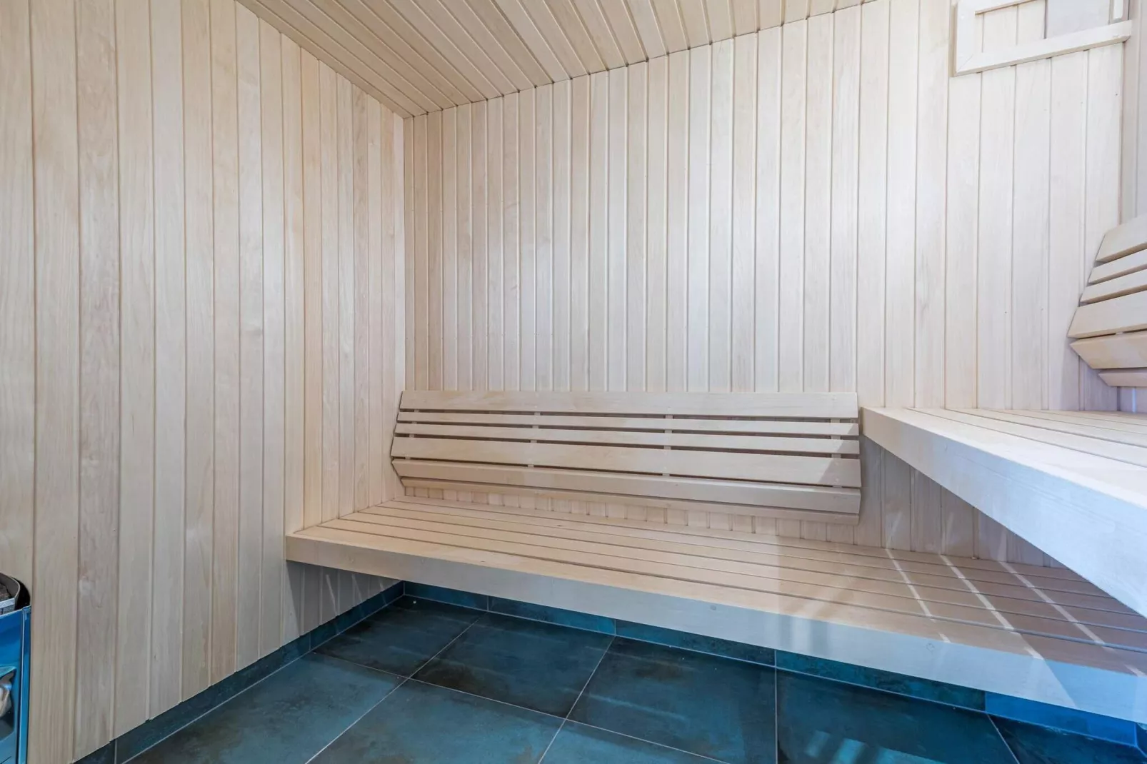 10 persoons vakantie huis in Henne-Sauna