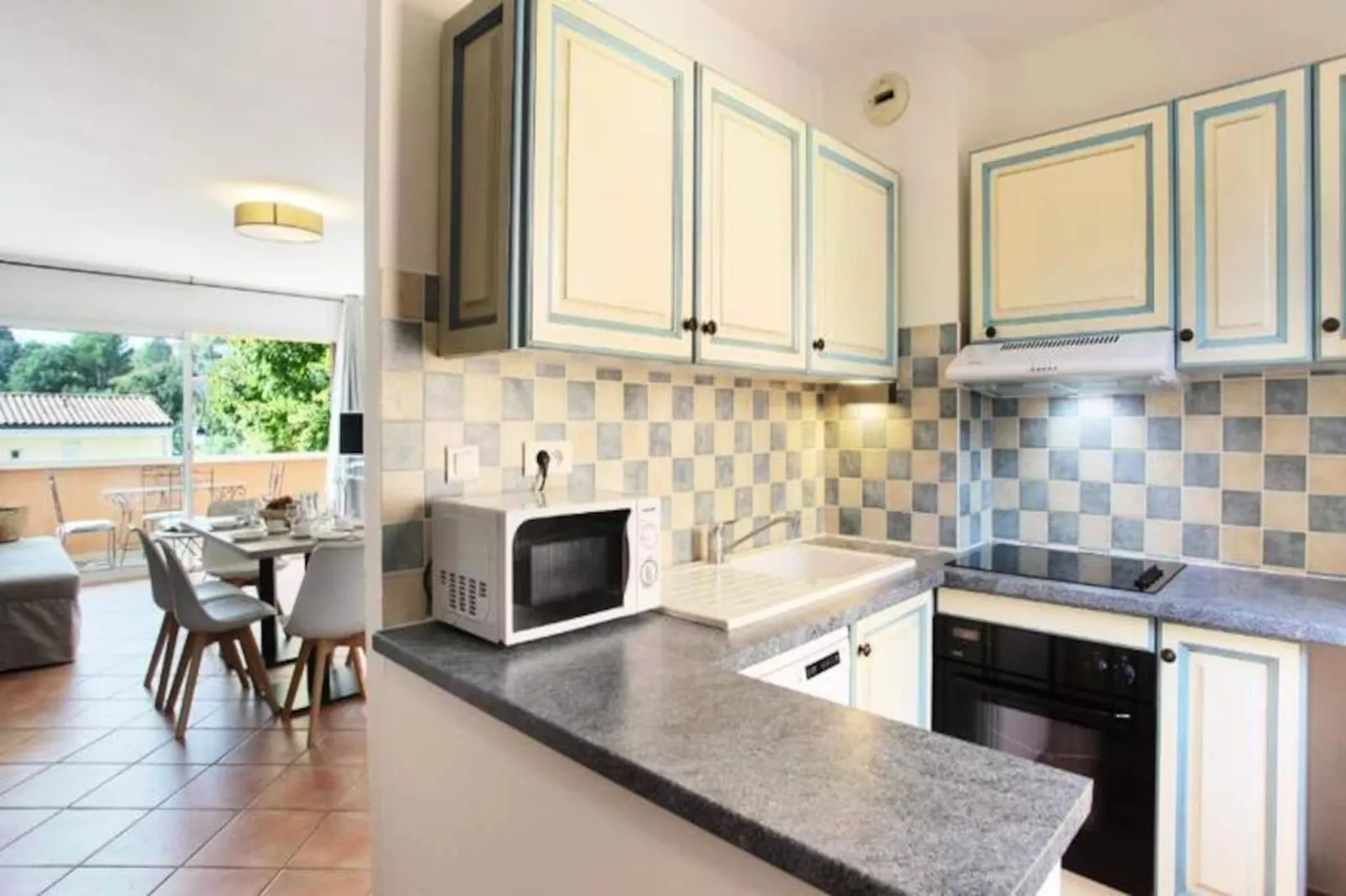 Résidence Odalys La Licorne de Haute Provence***-Image-tags.