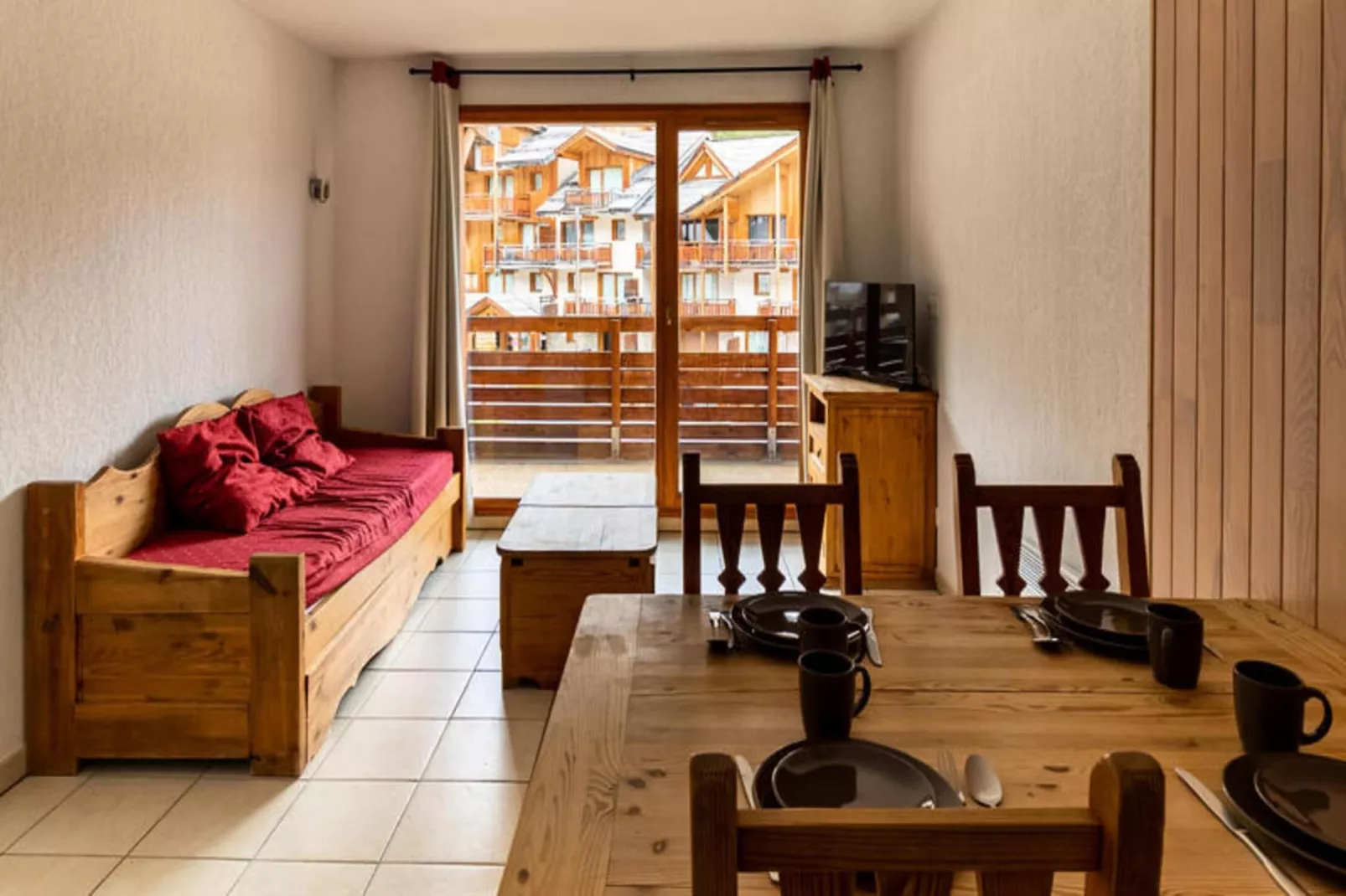 Résidence Le Balcon Des Airelles-Eetkamer