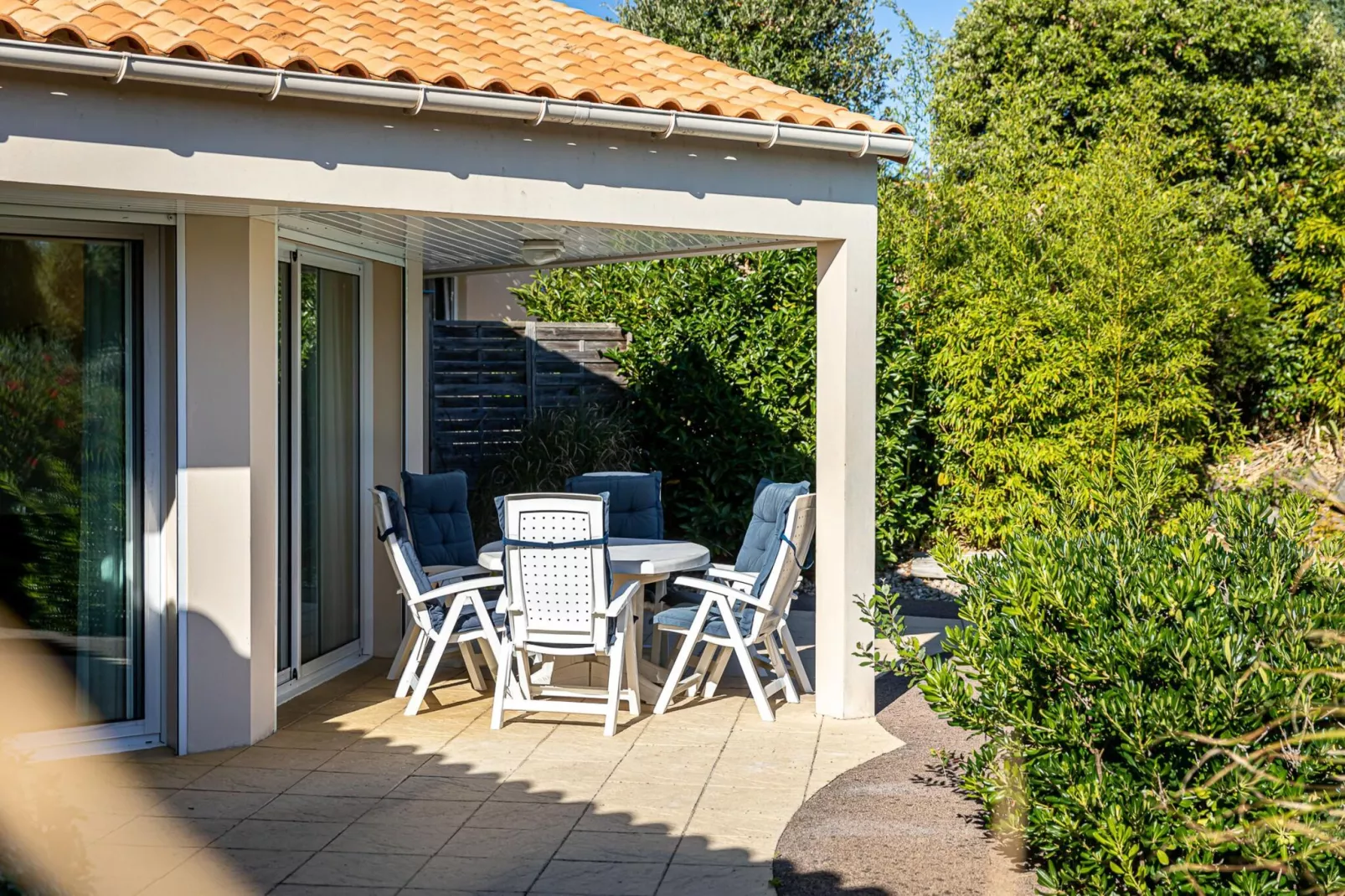 Acacia 6 with pool-Terrasbalkon
