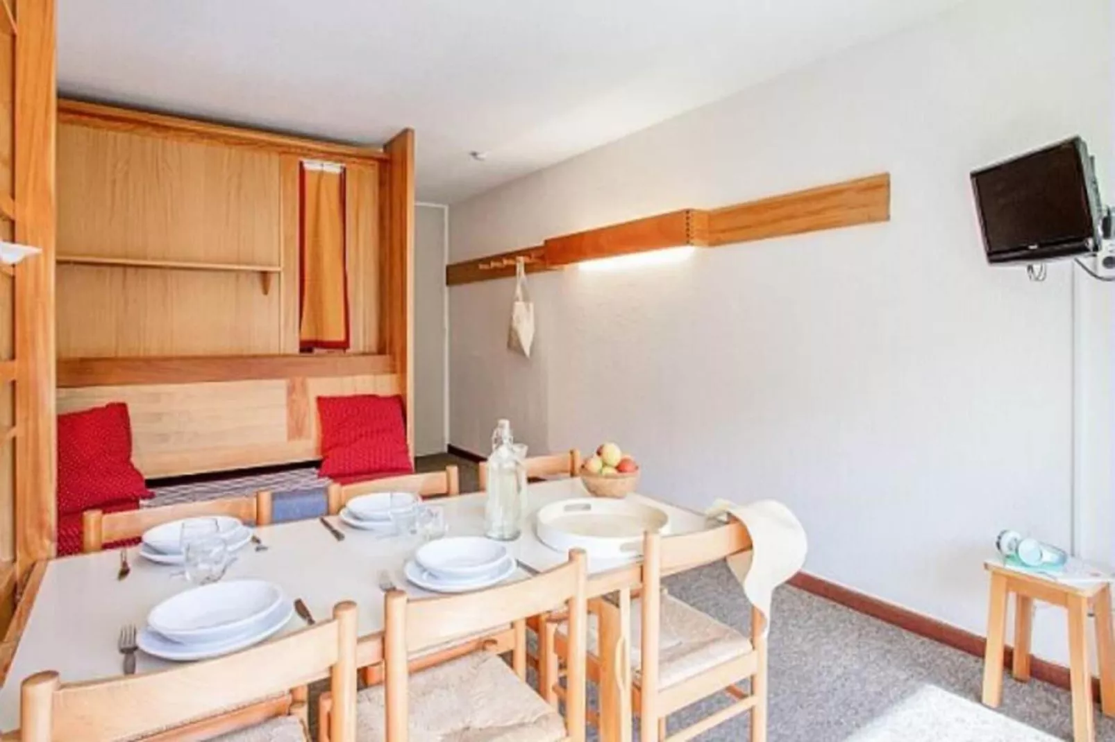 Résidence Pierre & Vacances Chantemerle-Eetkamer