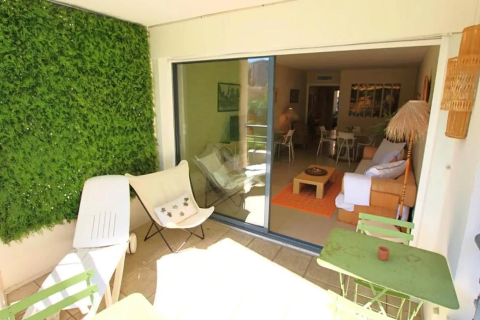 Résidence Appartement R&eacute;nov&eacute; Avec 2 Chambres & Salle De Bain &agrave; La D&eacute;coration Raffin&eacute;e-Recreatieruimte