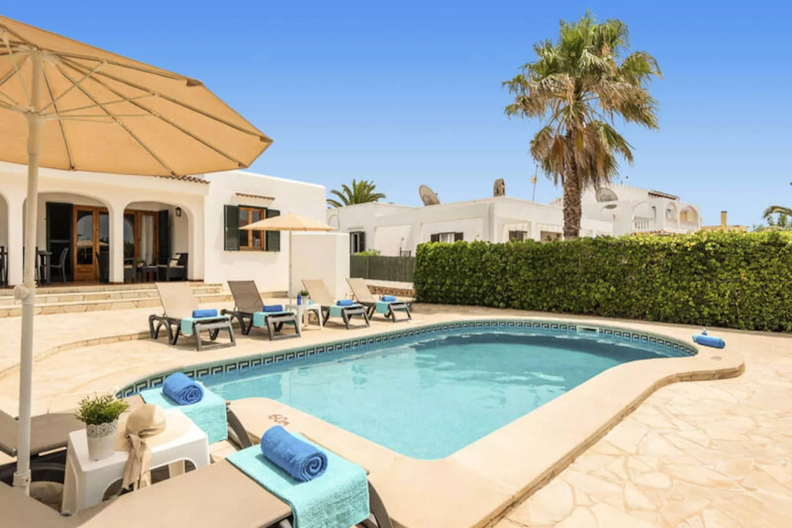 Maison à Cala en Blanes-Image-tags.