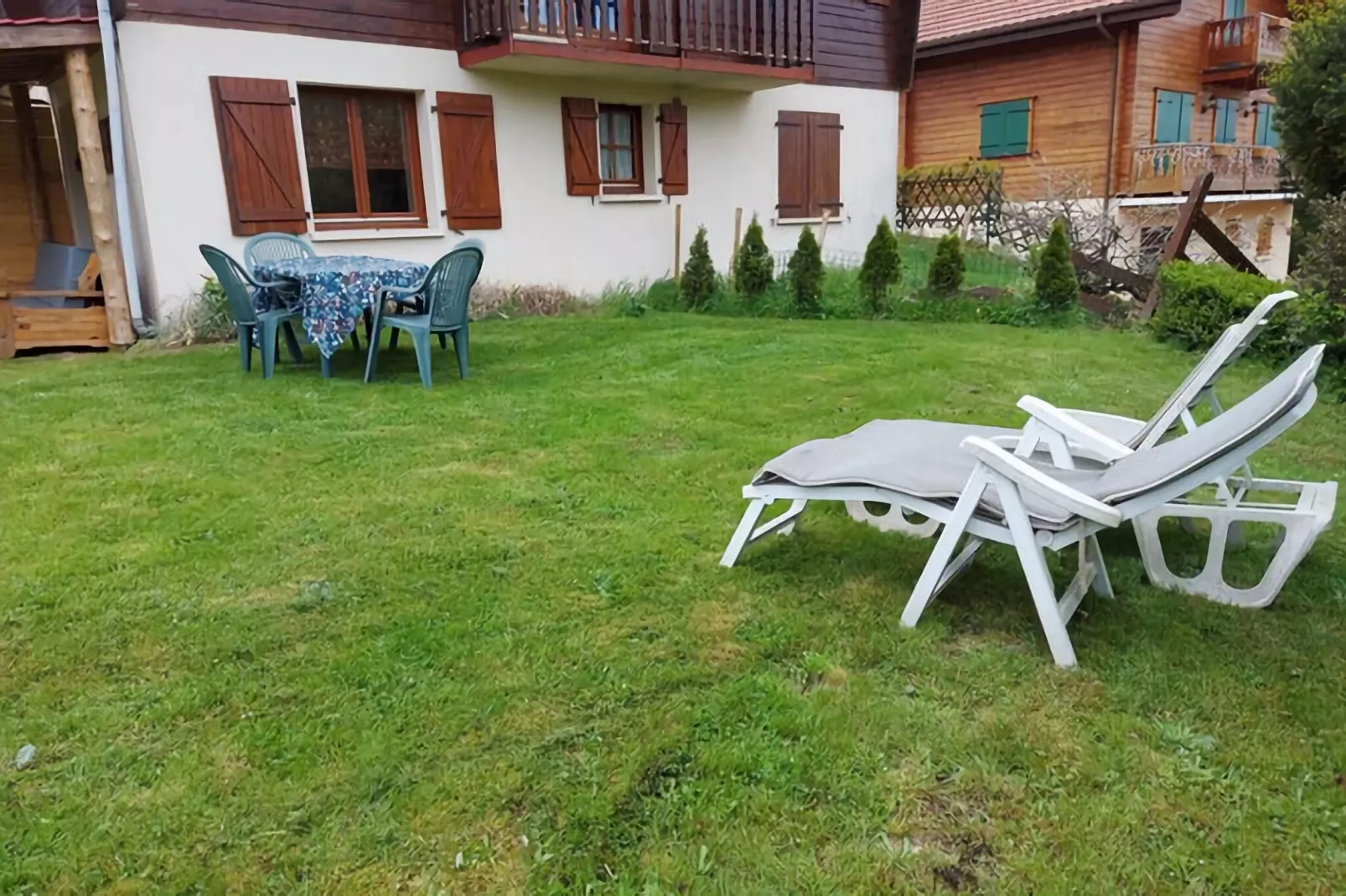 Appartement L'herrison - Saint-Maurice-sur-Moselle-Tuinen zomer