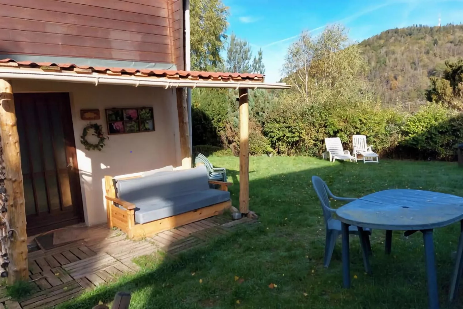 L'Aigle chalet ensemble - Saint-Maurice-sur-Moselle-Tuinen zomer