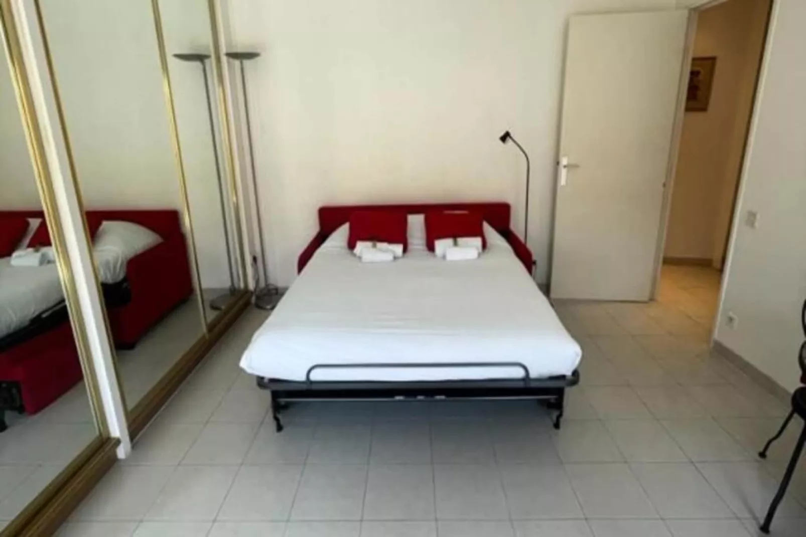 Résidence Coeur De La Rue Meynadier-Slaapkamer