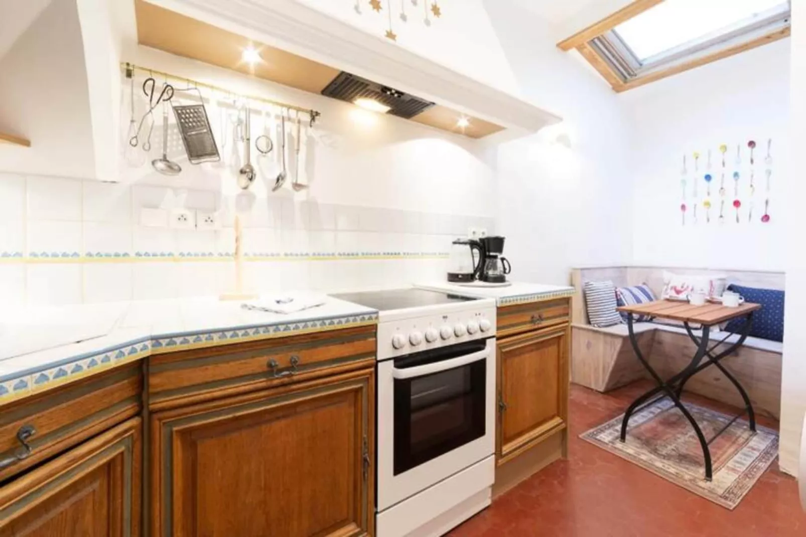 Résidence Bnb Renting Grand Studio Au C&oelig;ur De Cannes, Quartier De La Vieille Ville !-Buitenkant zomer