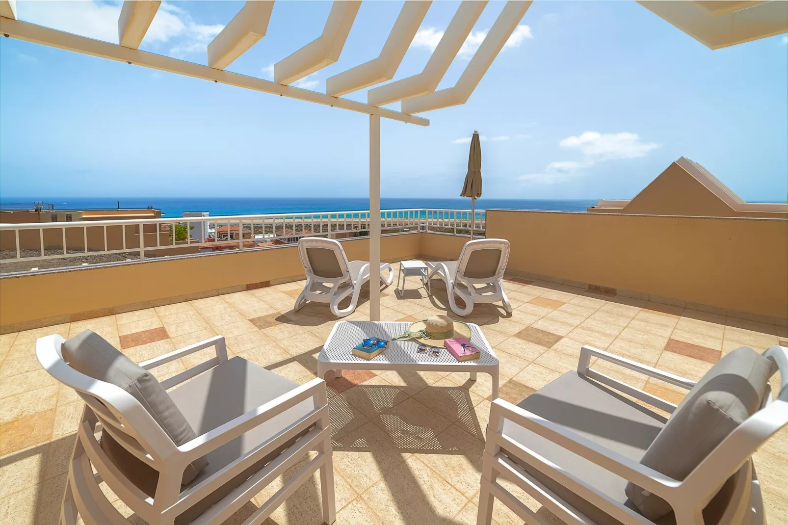 Villas Montesolana Standard 4 Pax-Terrasbalkon