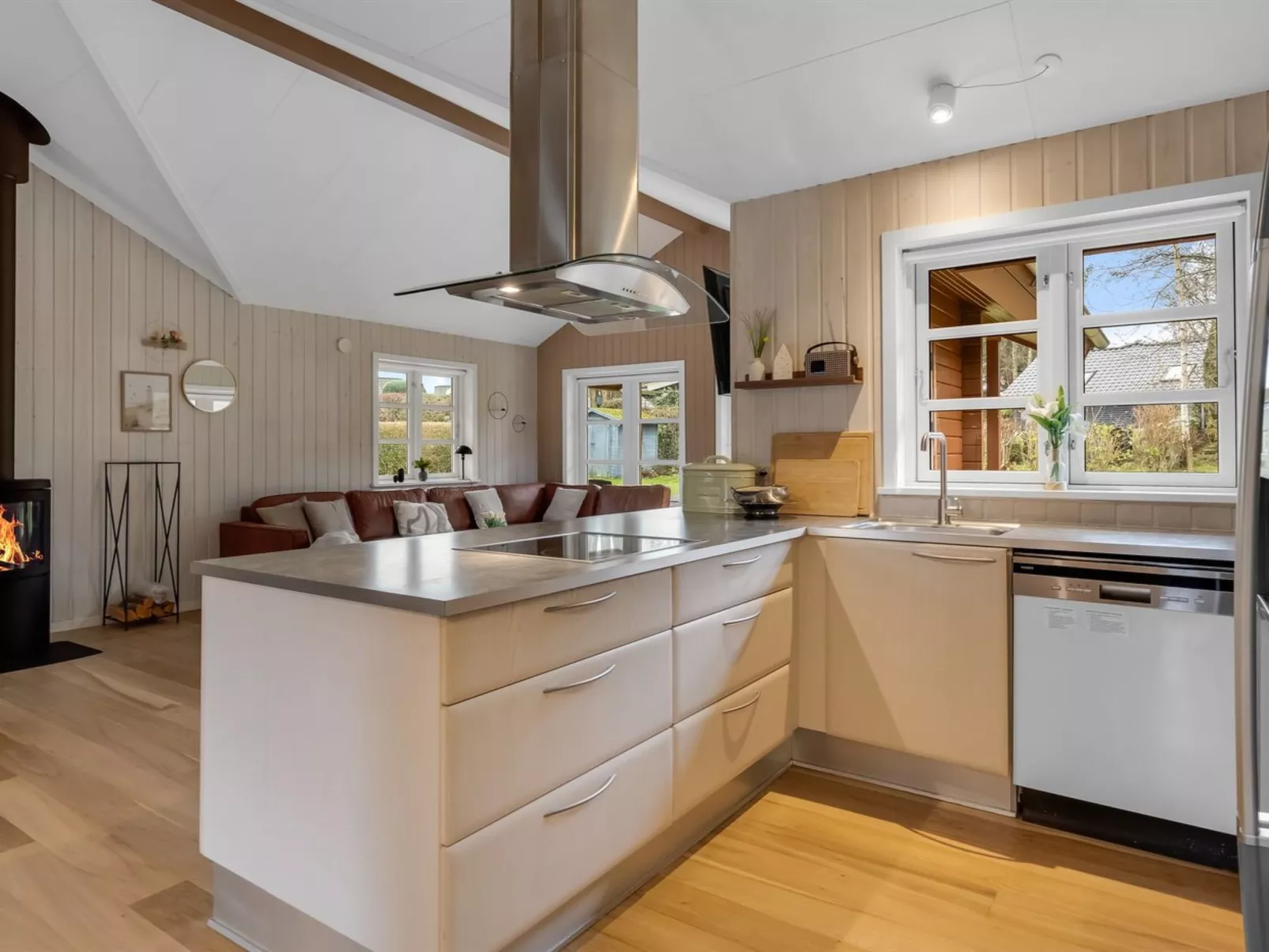 "Marisol" - 200m from the sea-Binnen