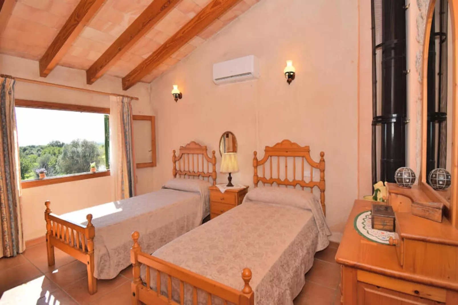 Maison à Selva-Image-tags.