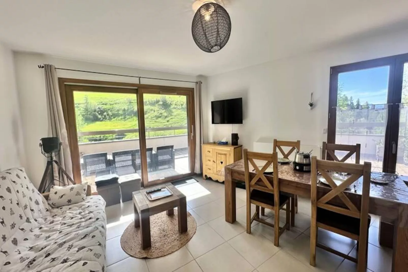 Résidence Les Terrasses De Vars Ste Marie-Image-tags.