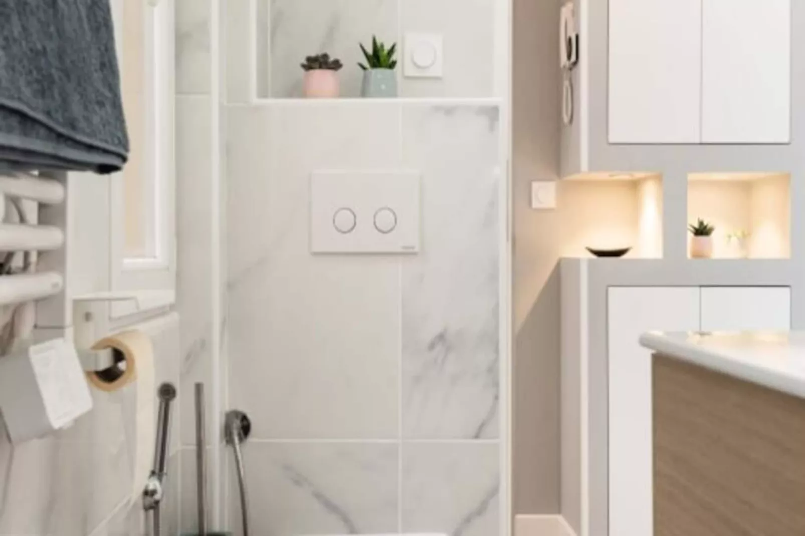 Appartement Moderne - Promenade Des Anglais à Nice-Image-tags.