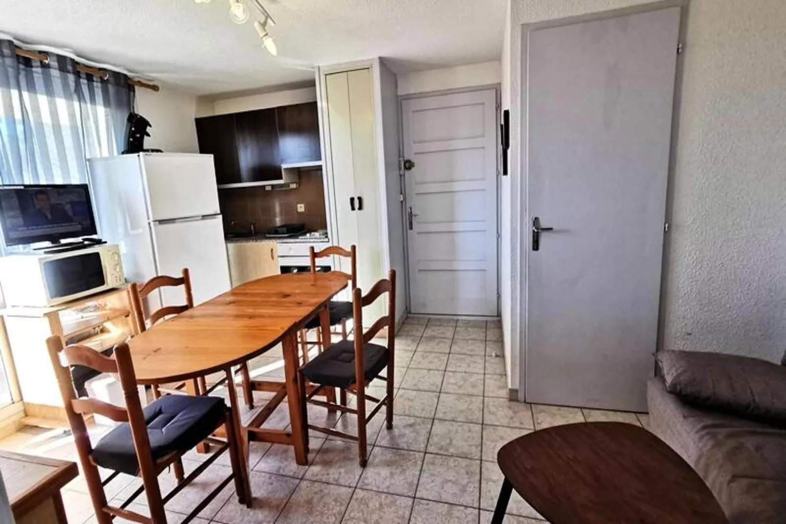 Résidence Maryland 1 Et 2-Eetkamer