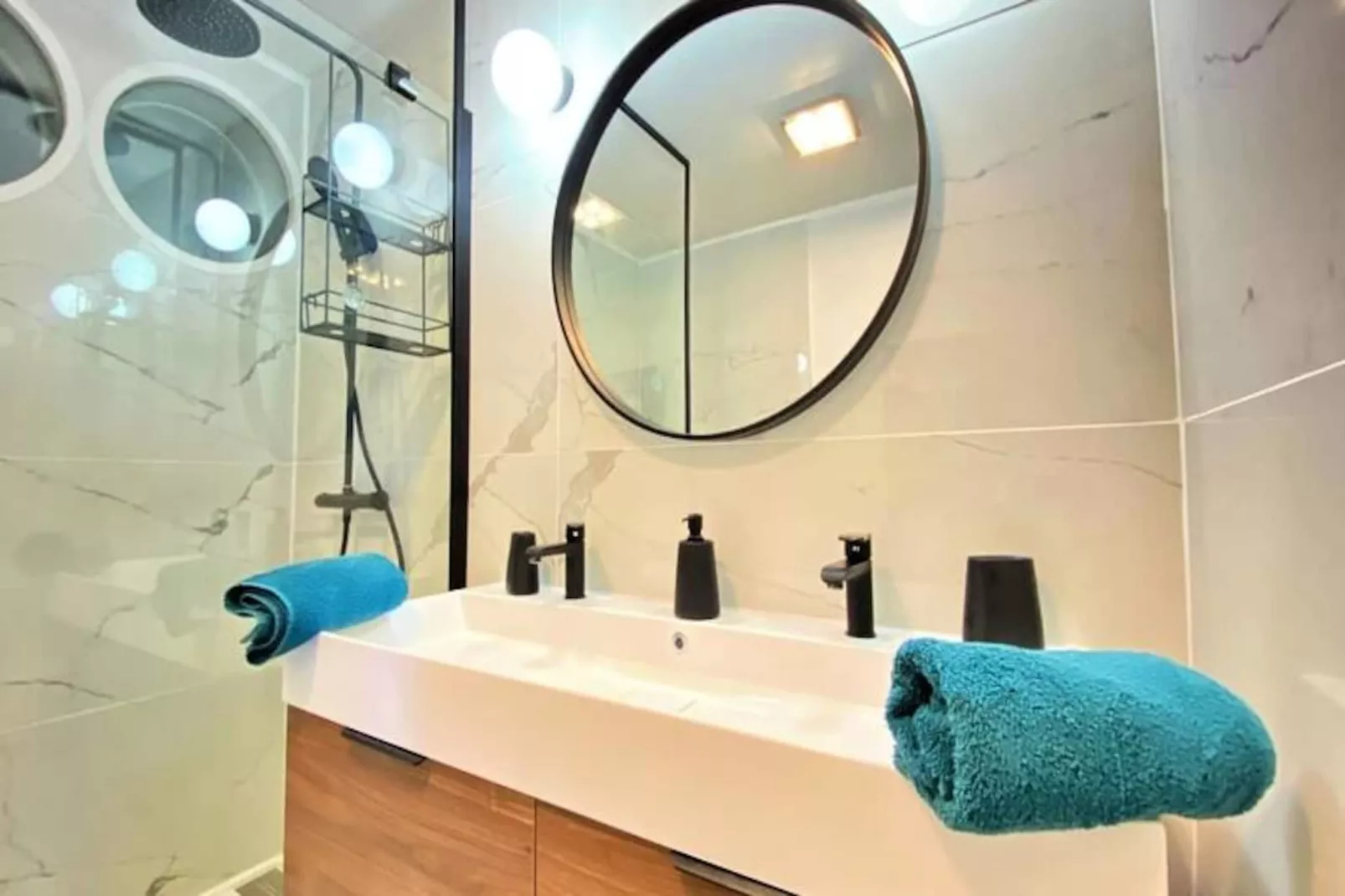 L'&eacute;crin D'&eacute;t&eacute; - Villa &agrave; Ventabren-Image-tags.