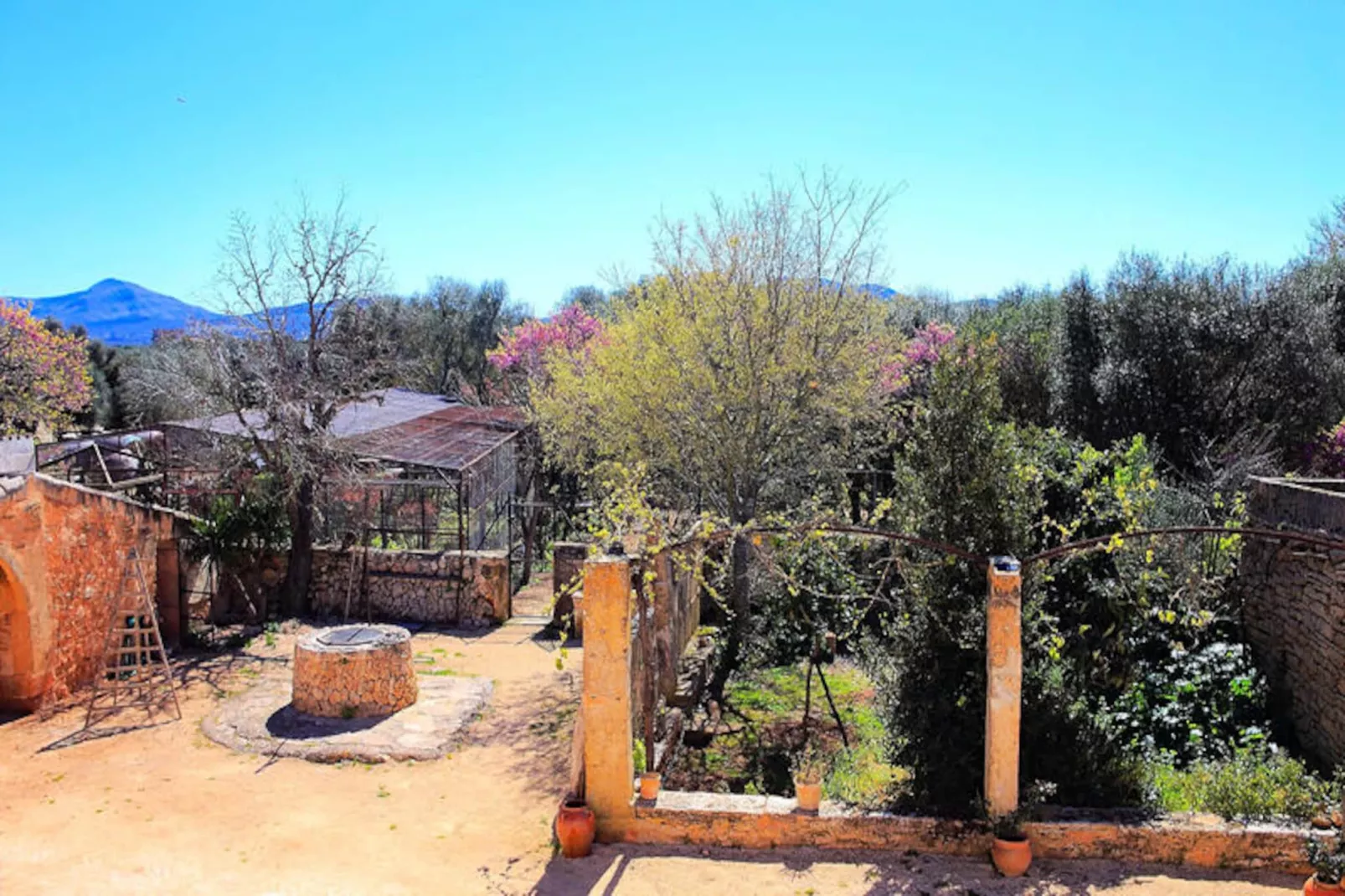 Maison à Son Serra de Marina-Image-tags.