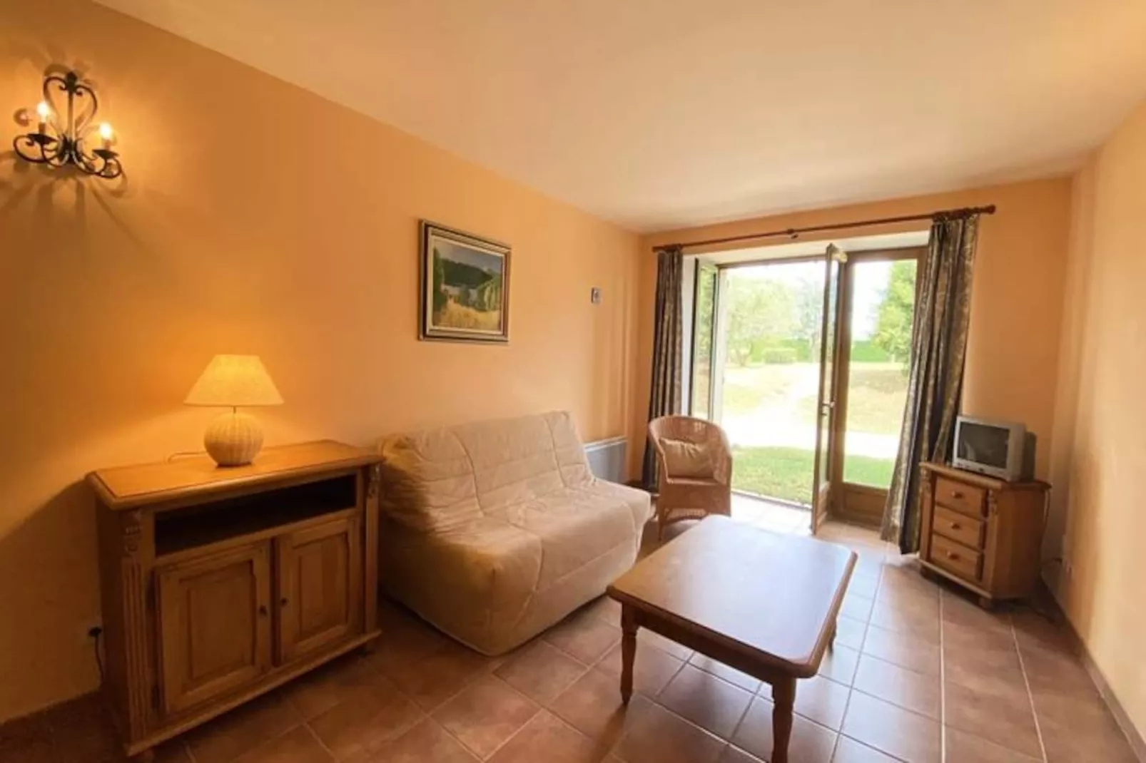 04b2 : Beau Studio Dans Un Mas Proven&ccedil;al - Piscine-Image-tags.