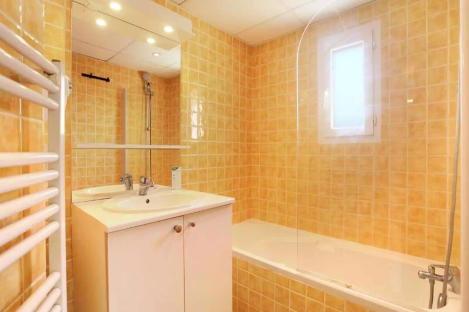 Résidence Odalys La Licorne de Haute Provence***-Image-tags.