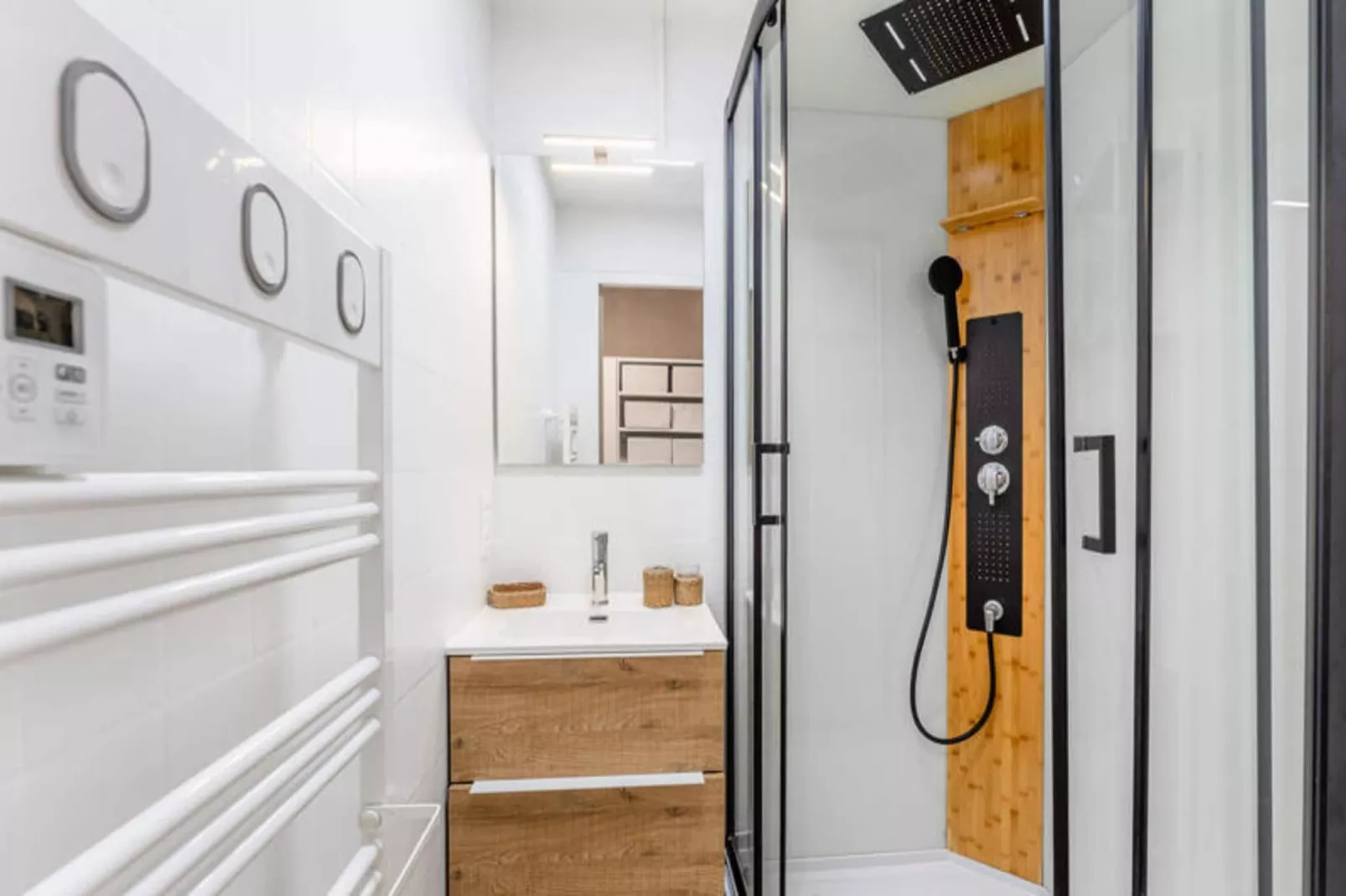 Résidence Le MÉale-Badkamer