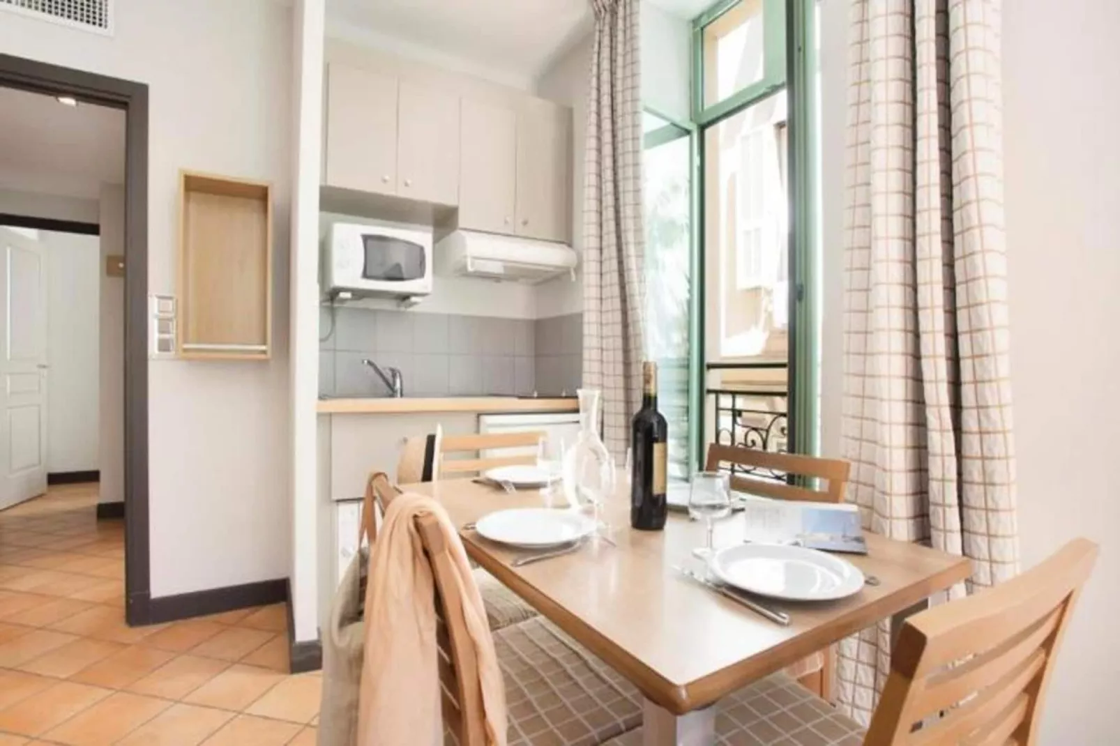 Appart'hôtel Odalys Palais Rossini-Eetkamer