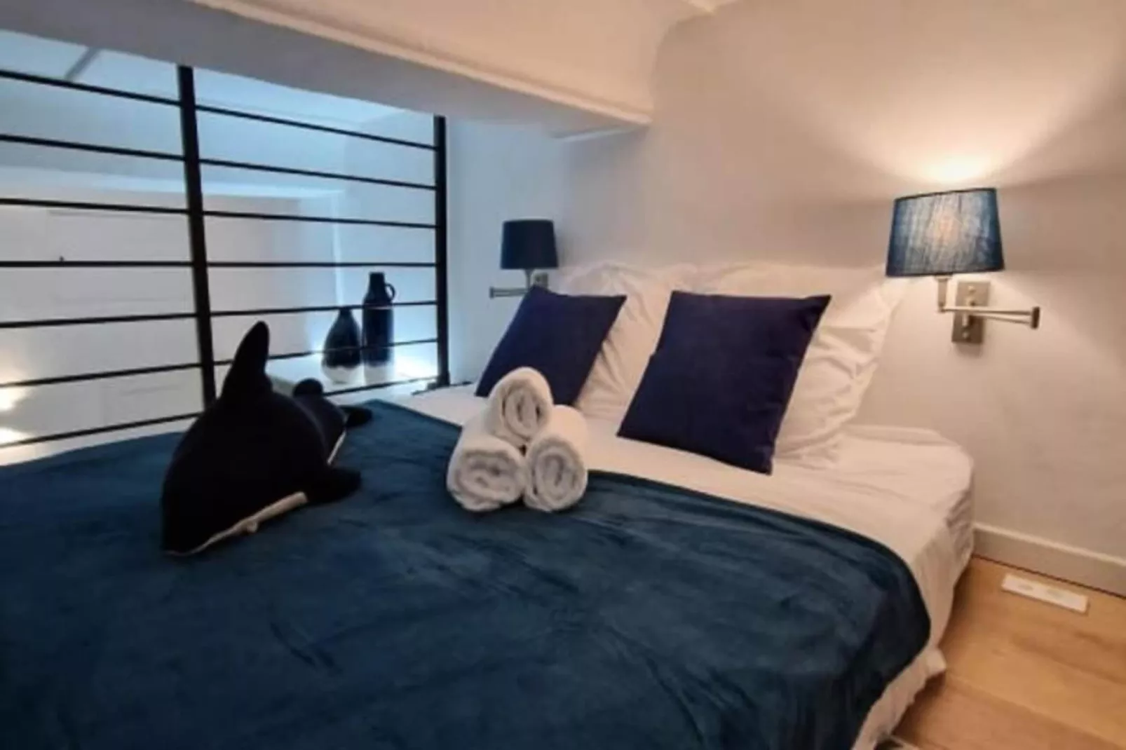 06a4 - Situation Exceptionnelle Au Port De Nice-Slaapkamer