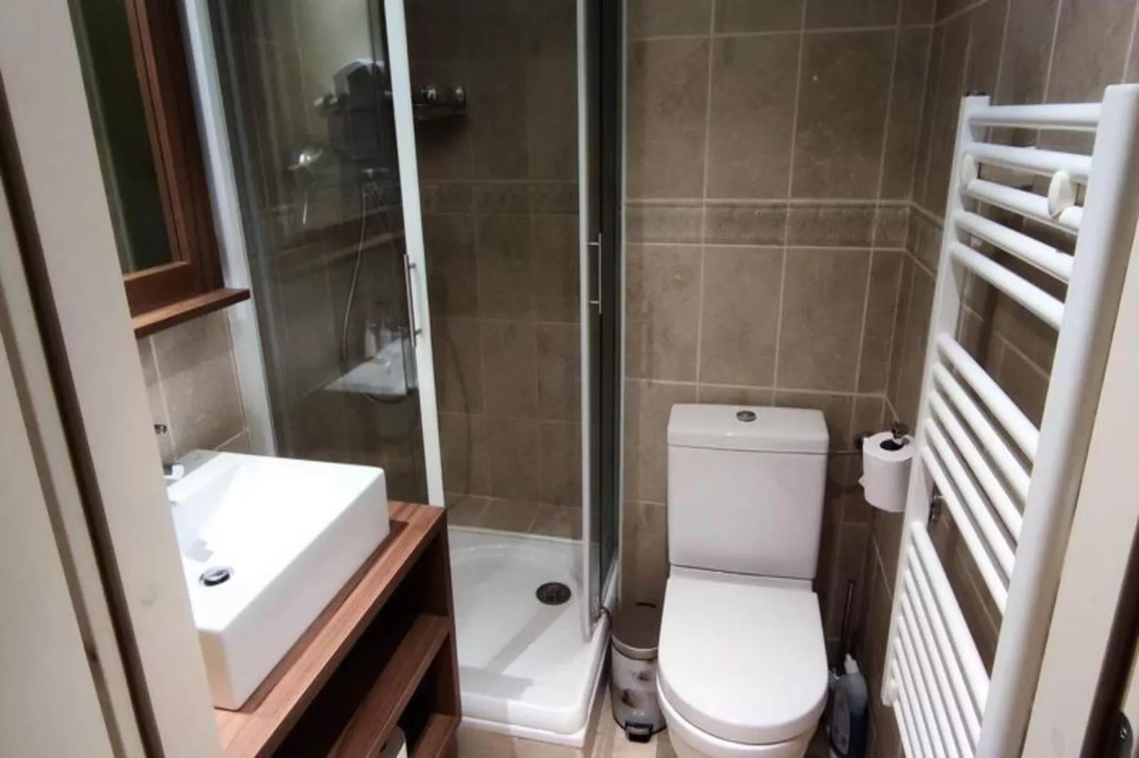 Résidence Terrasses Isola  A201-Buitenkant zomer