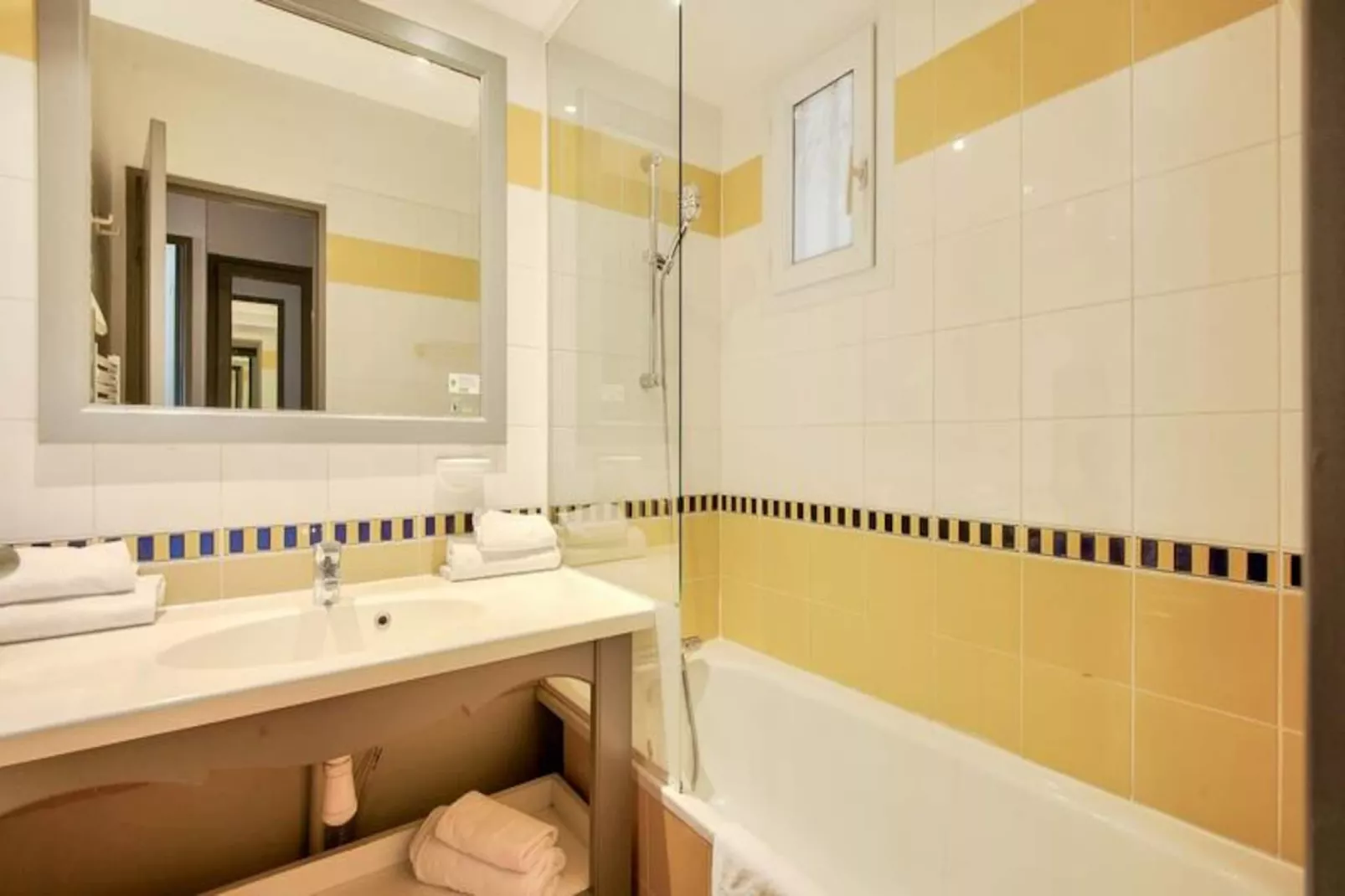 Résidence Hôtel du Golf de Pont Royal - maeva Home-Image-tags.