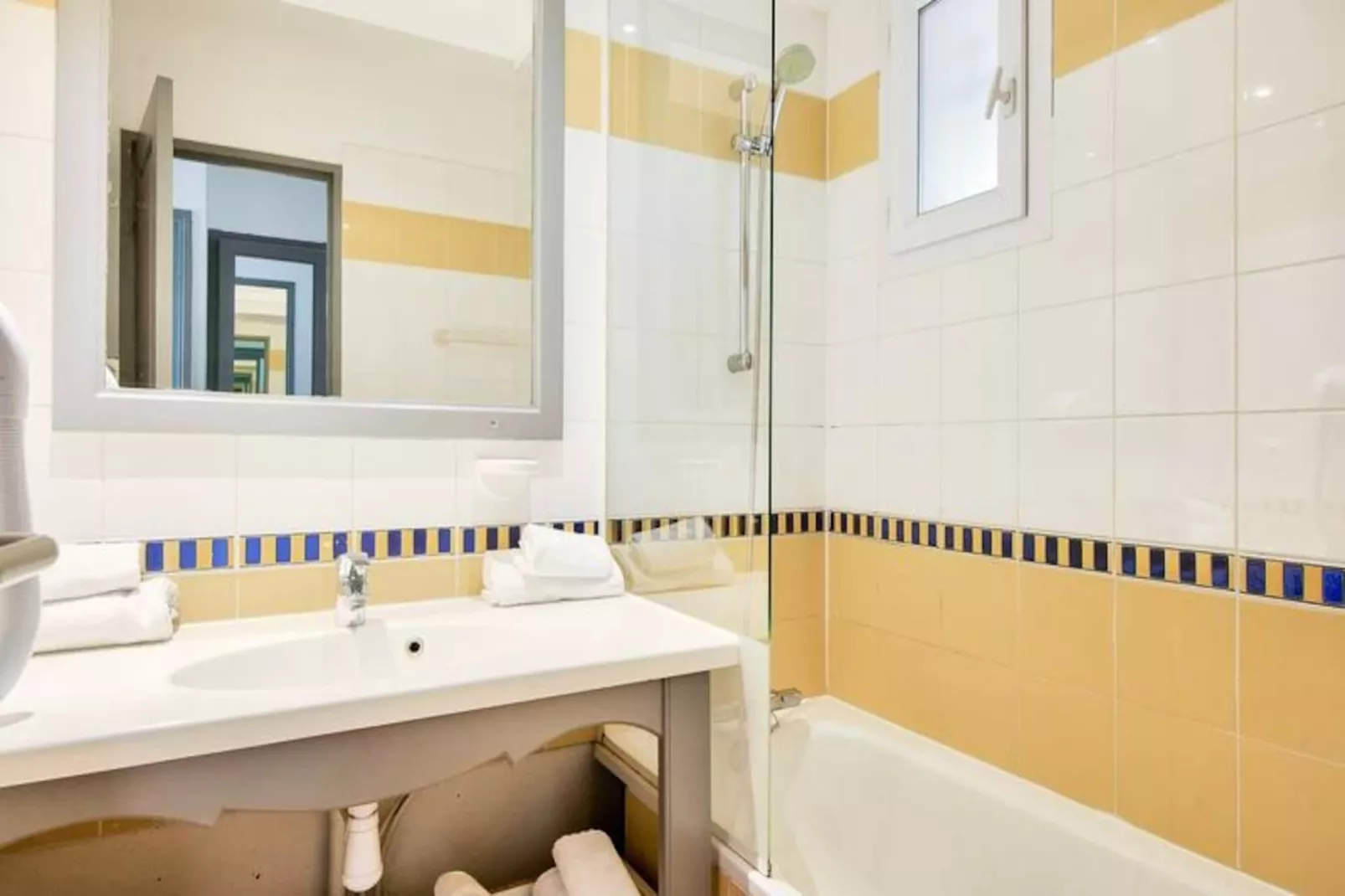 Résidence Hôtel du Golf de Pont Royal - maeva Home-Image-tags.