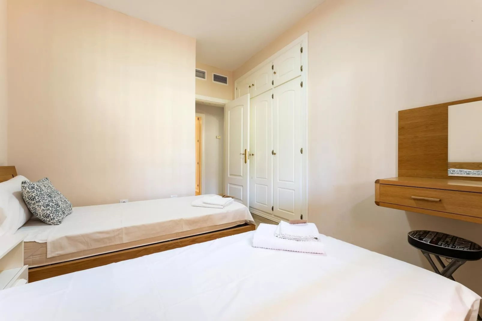 CT 317 - Faro's Playa Marina Apartment-Slaapkamer