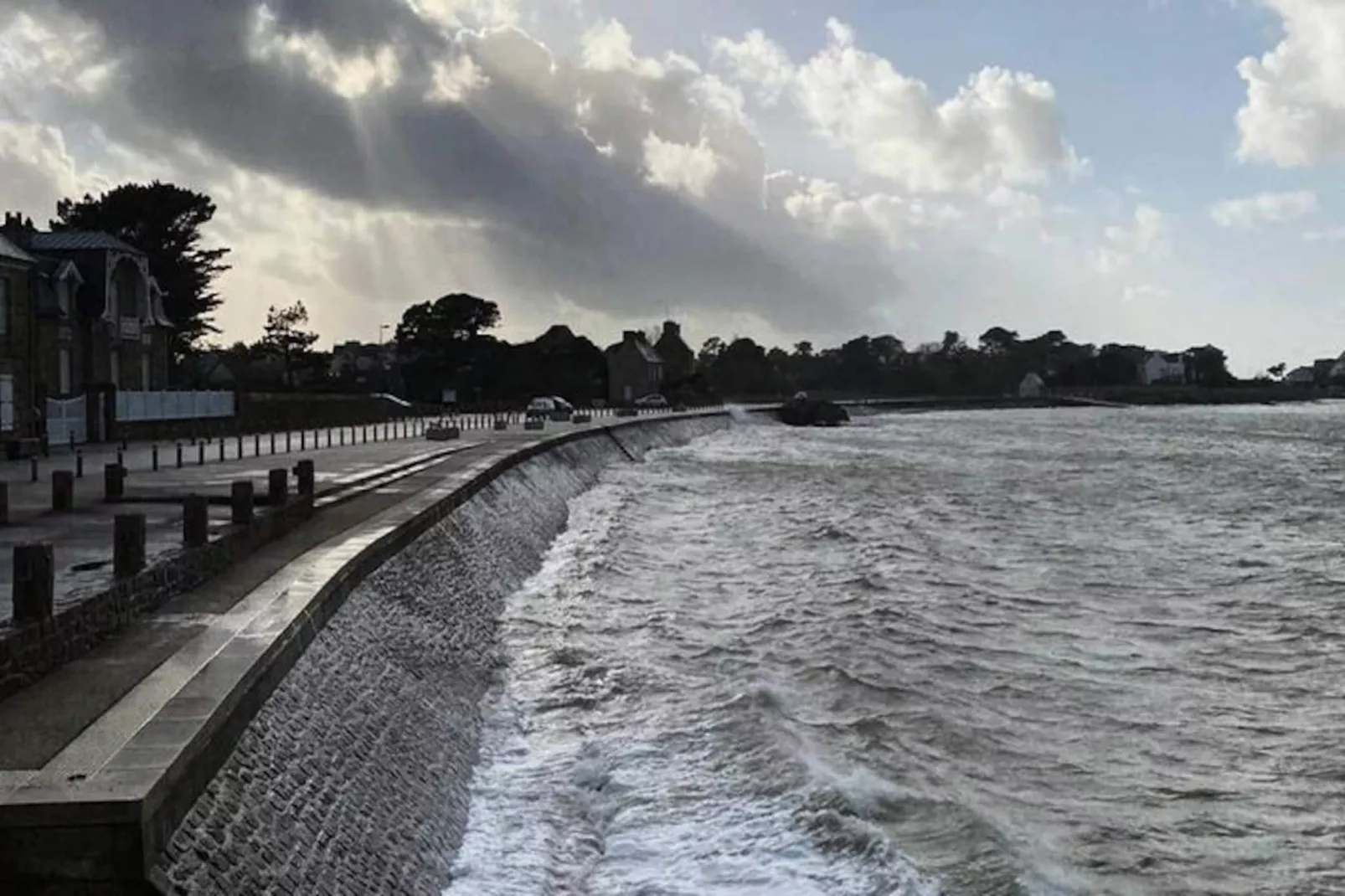 Maison à Penvénan-Image-tags.