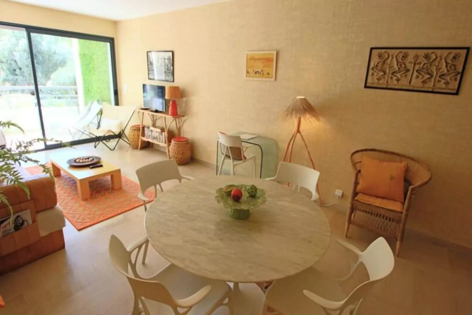 Résidence Appartement R&eacute;nov&eacute; Avec 2 Chambres & Salle De Bain &agrave; La D&eacute;coration Raffin&eacute;e-Recreatieruimte