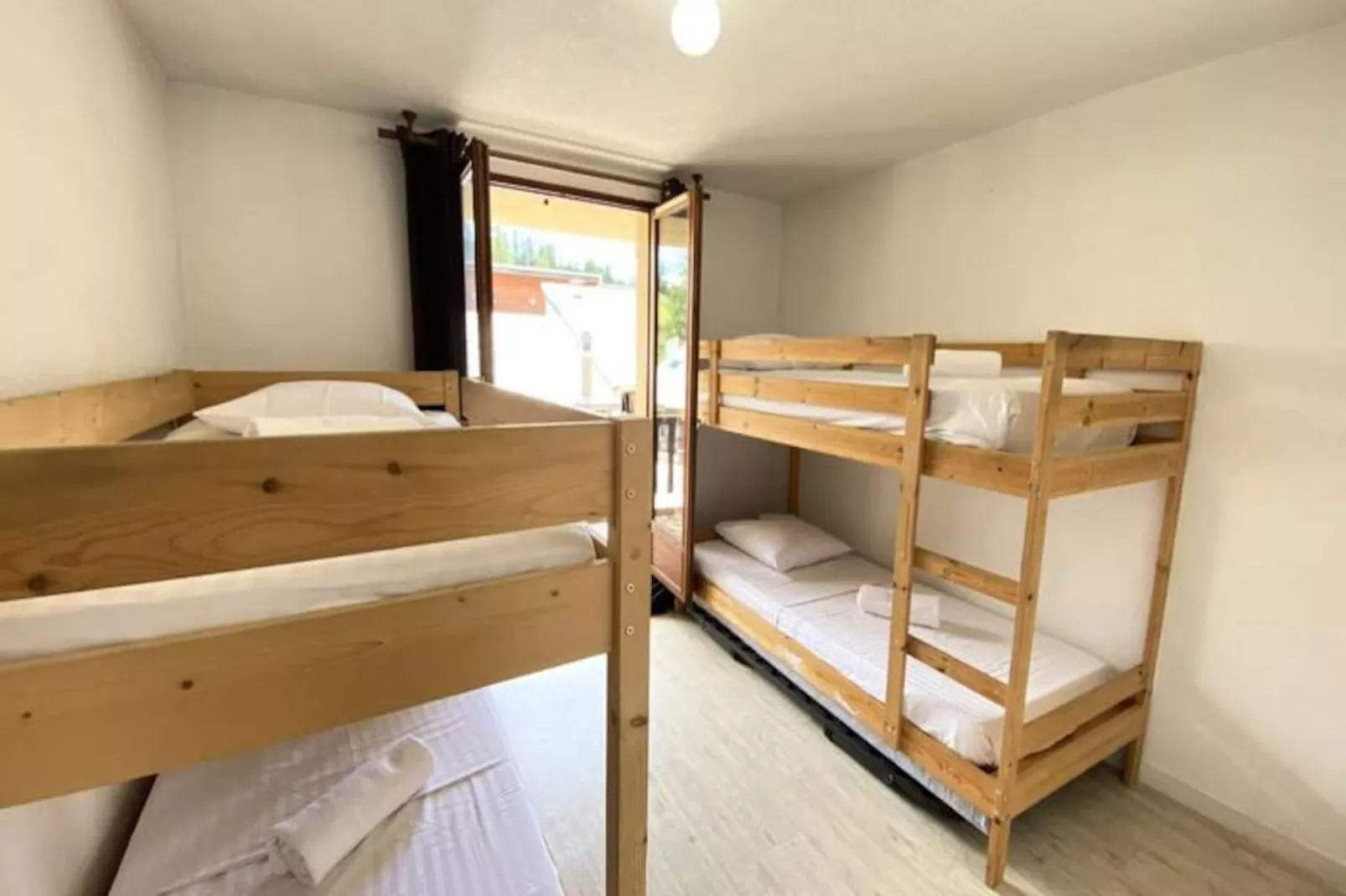 06cc : Valberg Appartement Coeur De Station-Image-tags.