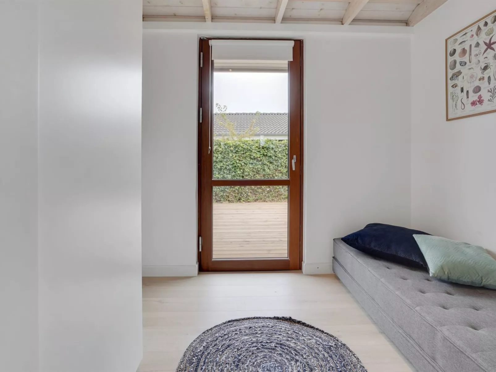 "Cathalina" - 75m from the sea-Binnen