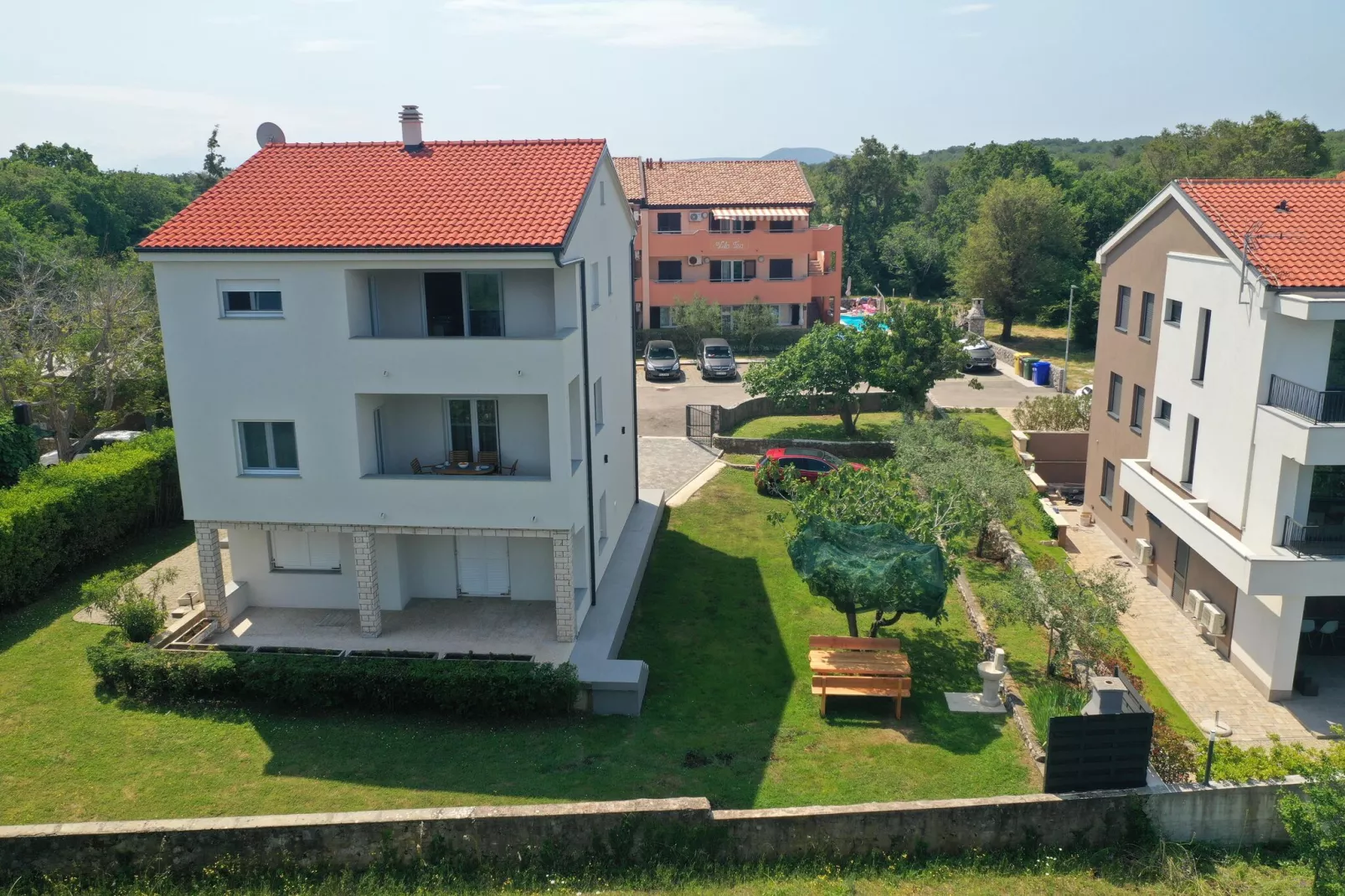 Apartment Karmen Šilo-Tuinen zomer