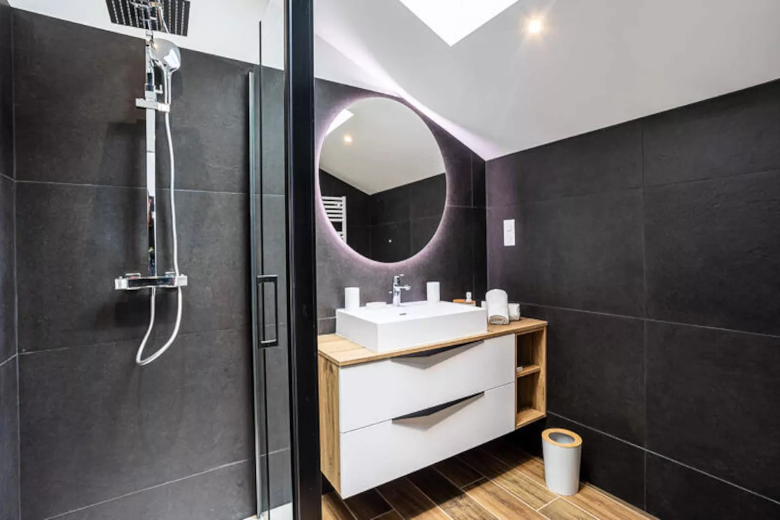 Maison à Perros-Guirec-Image-tags.