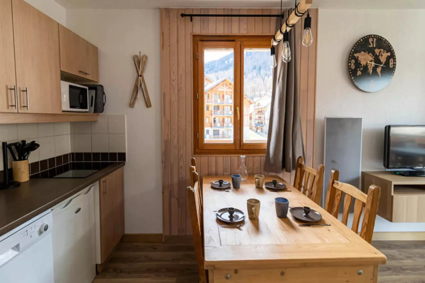 Résidence Le Balcon Des Airelles-Eetkamer