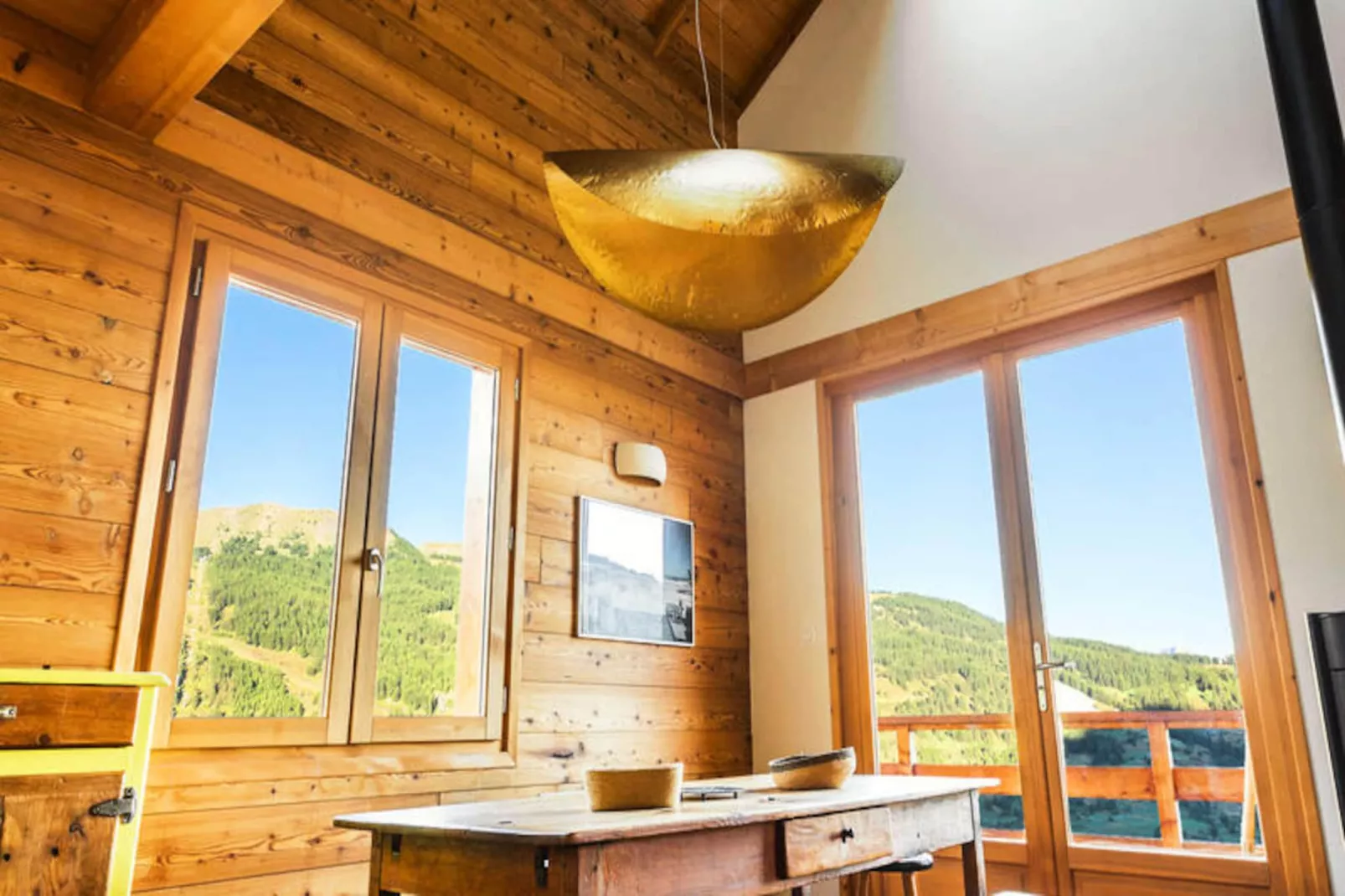 Chalet Le Rey-Image-tags.