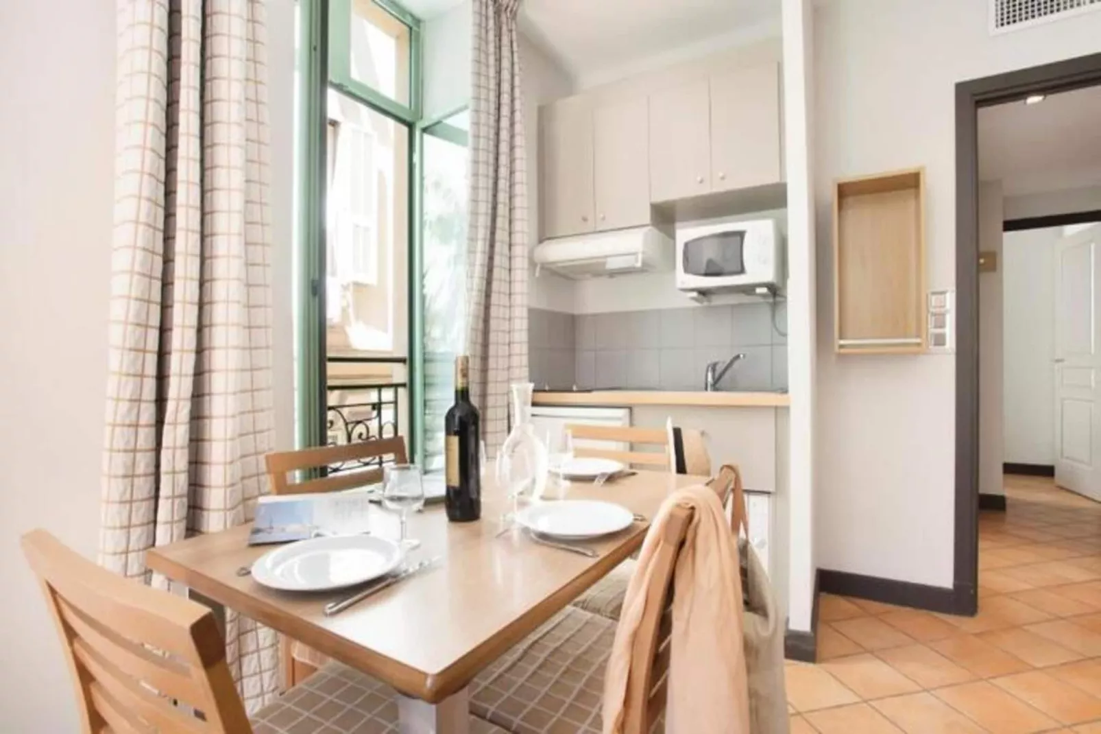 Appart'hôtel Odalys Palais Rossini-Eetkamer