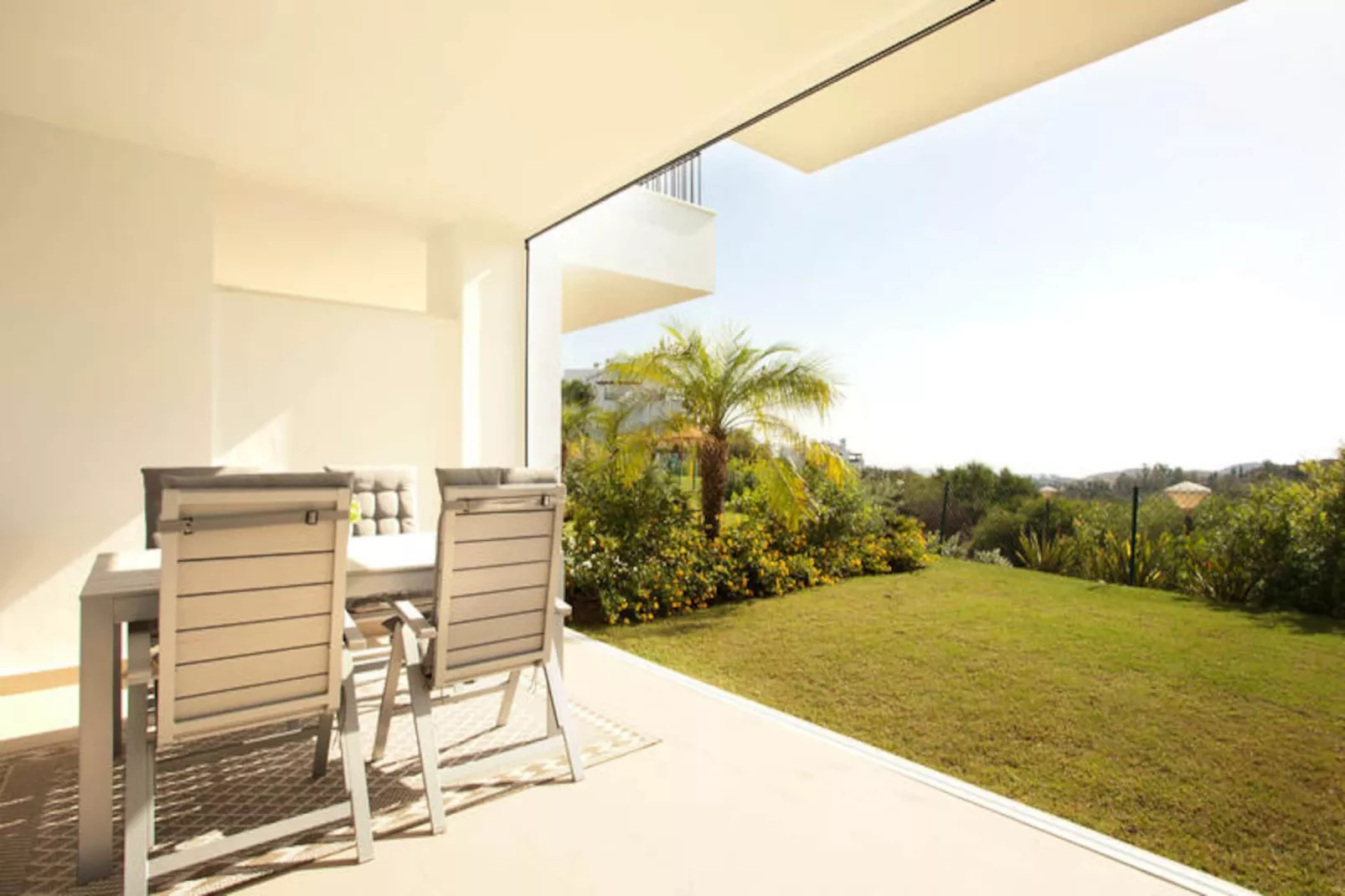 Appartements à Ojen-Image-tags.